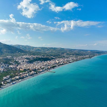 Casa Vacanza Riviera Dei Saraceni Требізачче Екстер'єр фото